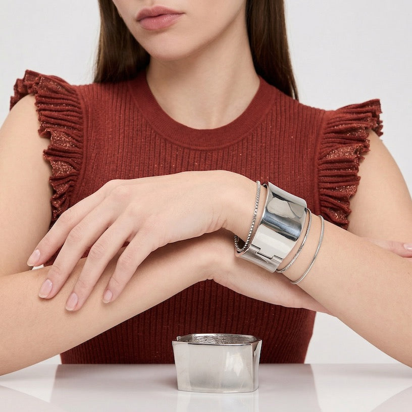 CONTOUR CUFF BRACELET