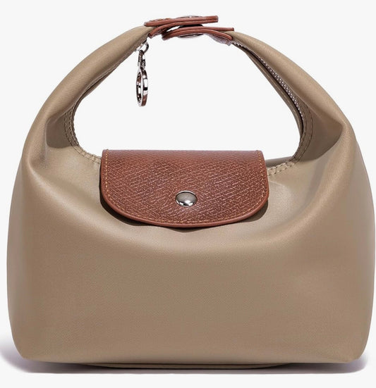 THE EASYGOING CONVERTIBLE SHOULDER BAG