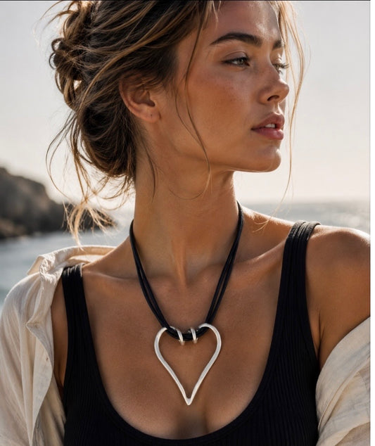 WILD AT HEART NECKLACE