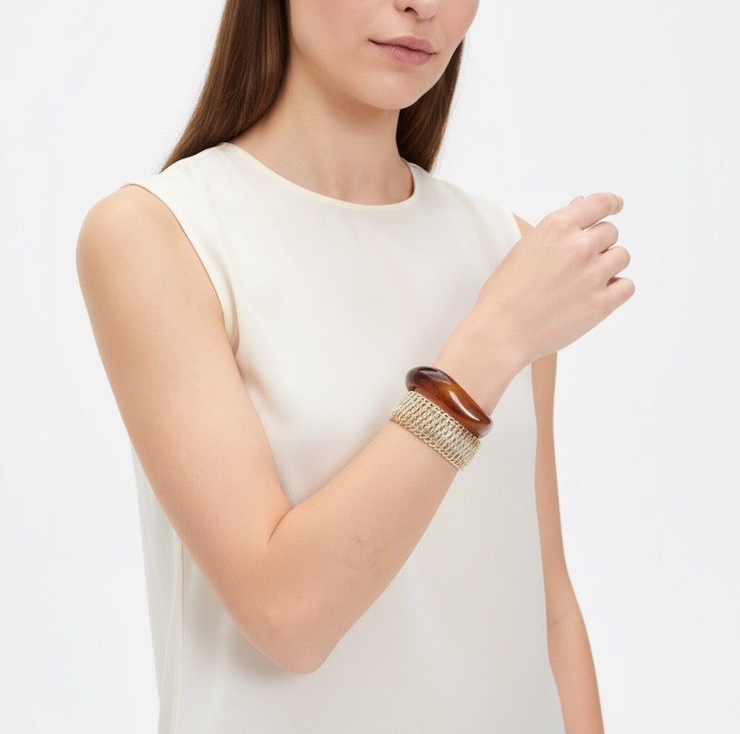 SCULPTED CONTOUR BANGLE